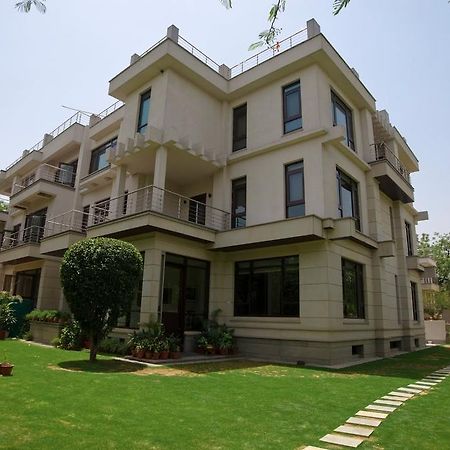 76 Friends Colony Bed & Breakfast Yeni Delhi Dış mekan fotoğraf