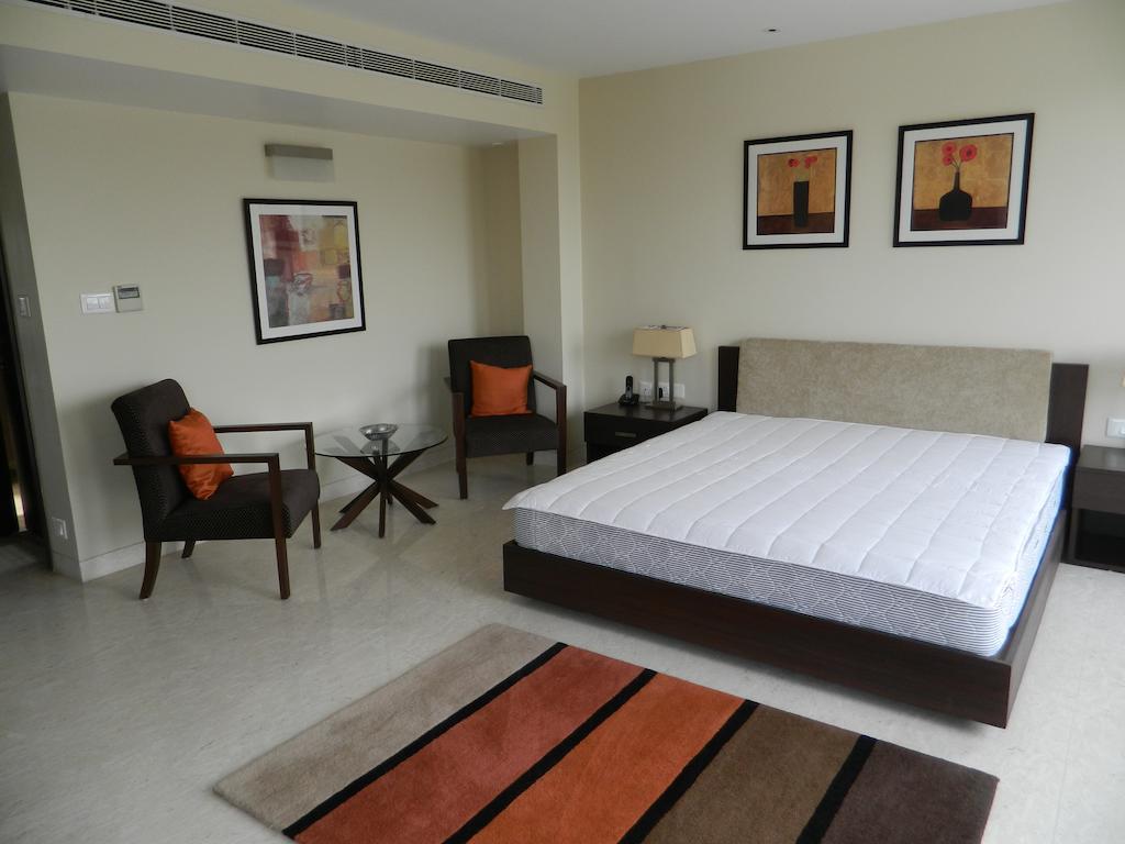 76 Friends Colony Bed & Breakfast Yeni Delhi Oda fotoğraf