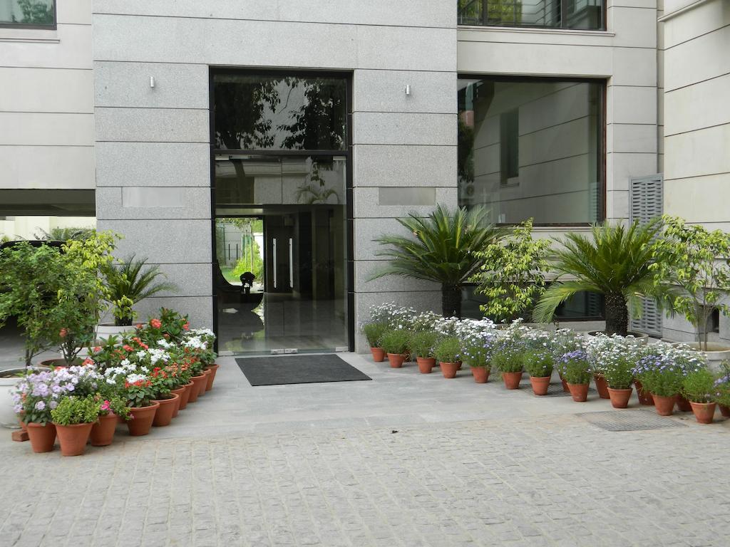 76 Friends Colony Bed & Breakfast Yeni Delhi Dış mekan fotoğraf
