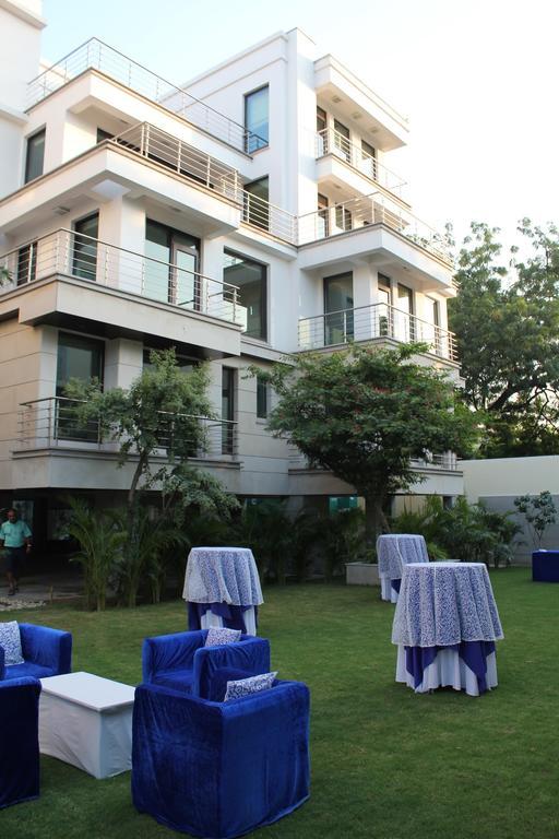 76 Friends Colony Bed & Breakfast Yeni Delhi Dış mekan fotoğraf