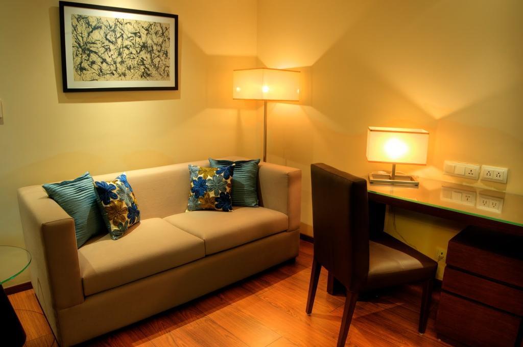 76 Friends Colony Bed & Breakfast Yeni Delhi Oda fotoğraf