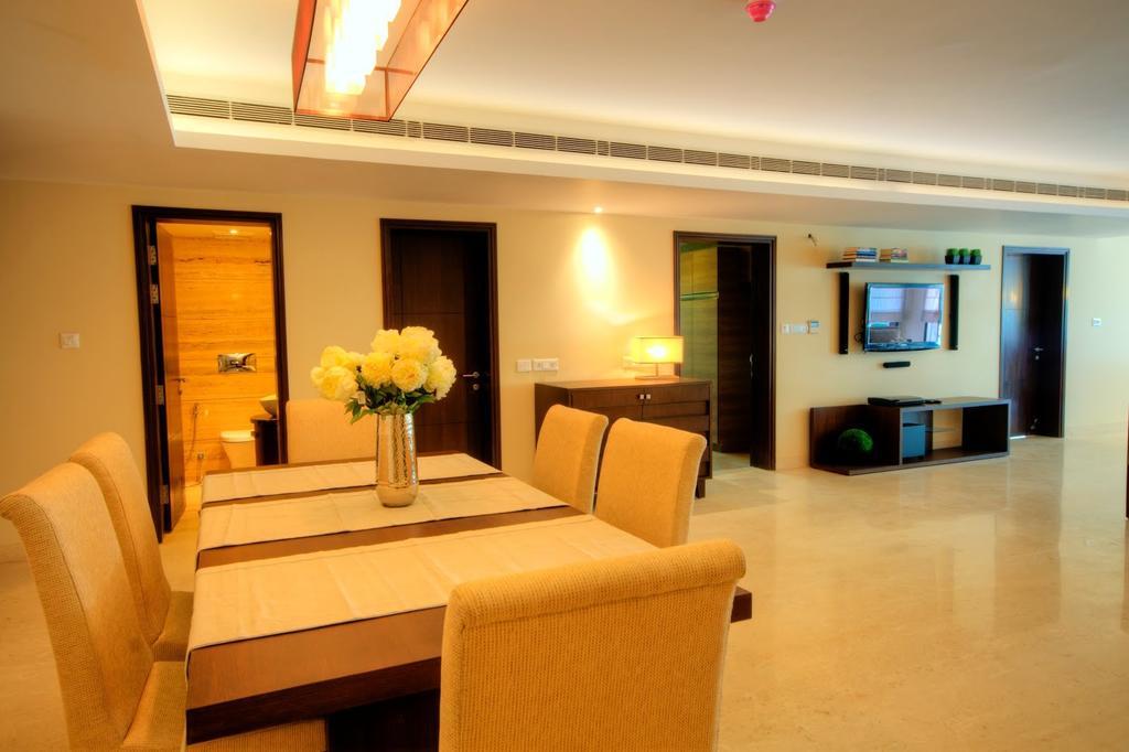 76 Friends Colony Bed & Breakfast Yeni Delhi Oda fotoğraf